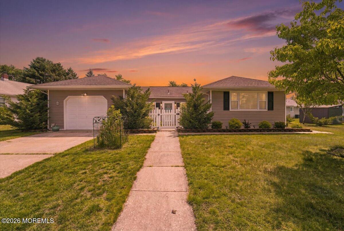 20 Le Lamentin Drive Toms River NJ 08757