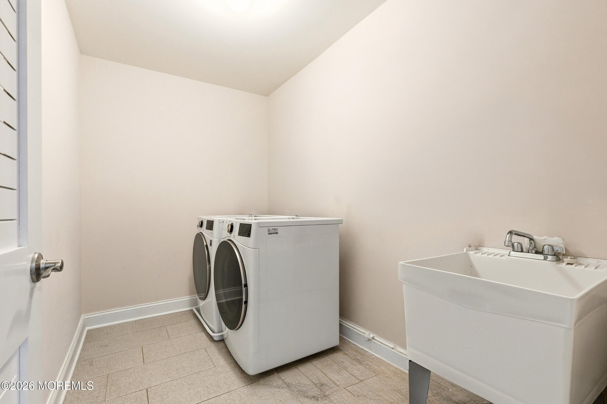 4 Morgan Court Manchester NJ 08759