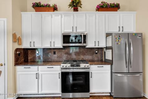 15 Medici Drive Manchester NJ 08759