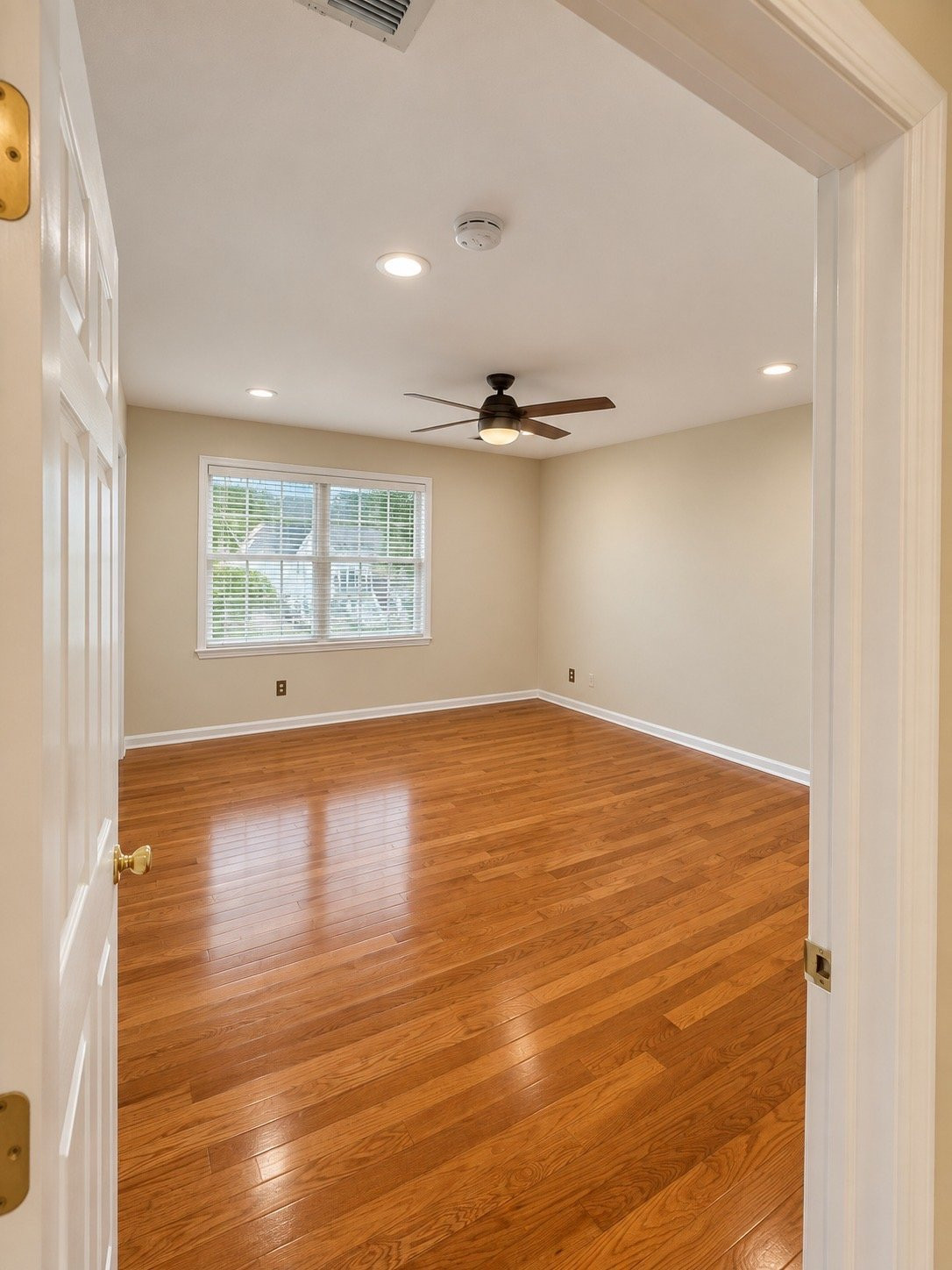 26 Rutgers Avenue Colonia NJ 07067