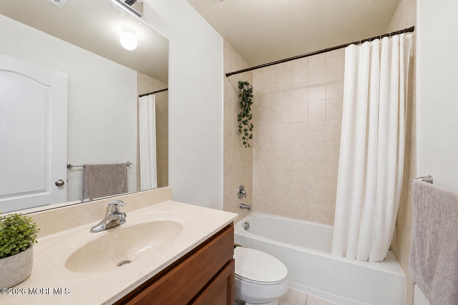 1 Prairie Lane Bayville NJ 08721