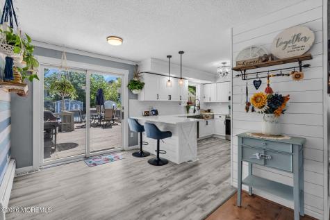 132 Topside Road Manahawkin NJ 08050