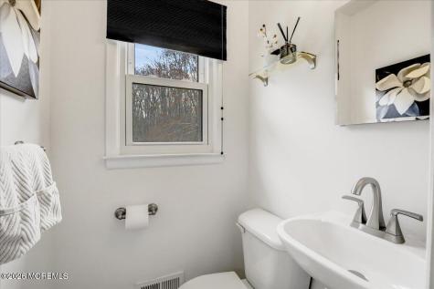 21 Prince William Road Morganville NJ 07751
