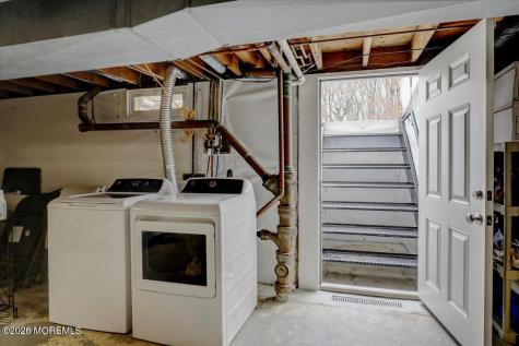 21 Prince William Road Morganville NJ 07751