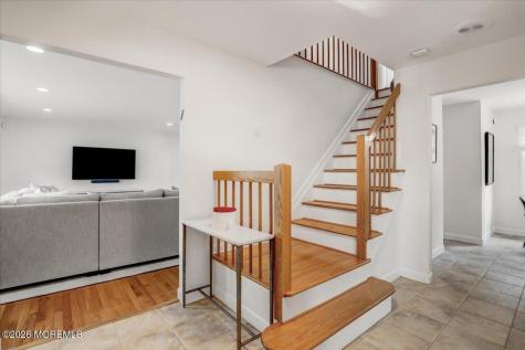 21 Prince William Road Morganville NJ 07751