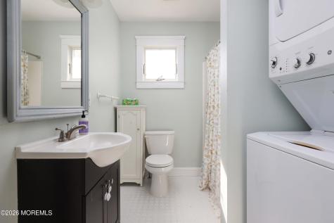 1010 Lincoln Avenue Pine Beach NJ 08741