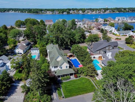 1010 Lincoln Avenue Pine Beach NJ 08741