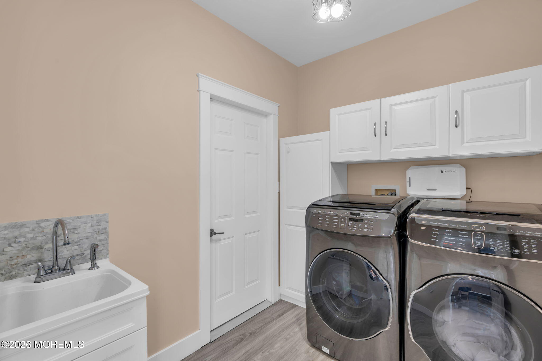 1661 Lincoln Boulevard Whiting NJ 08759