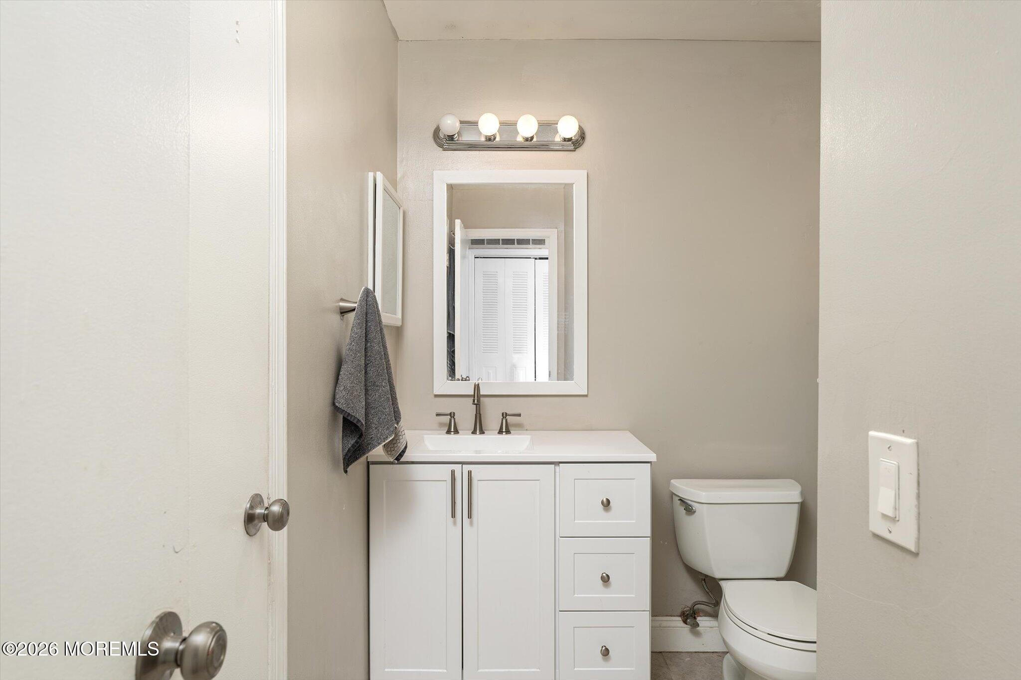 180 Eva Court Jackson NJ 08527