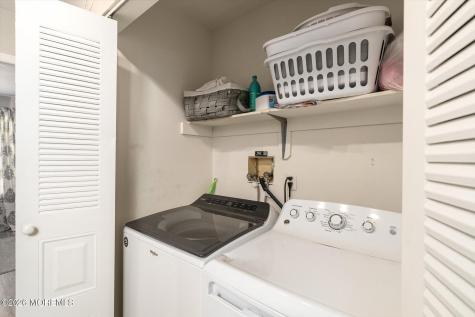180 Eva Court Jackson NJ 08527