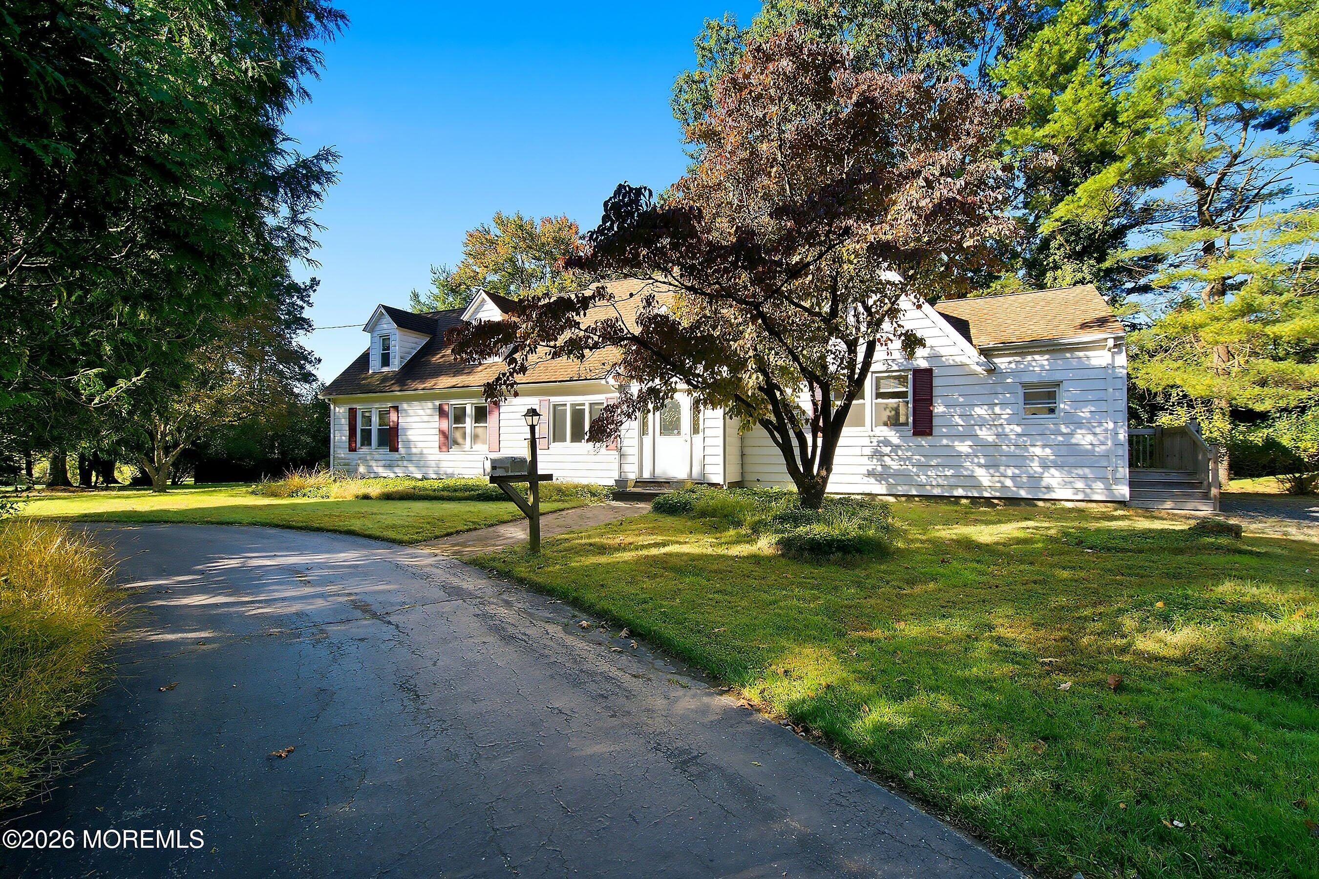 135 Crawfords Corner Road Holmdel NJ 07733