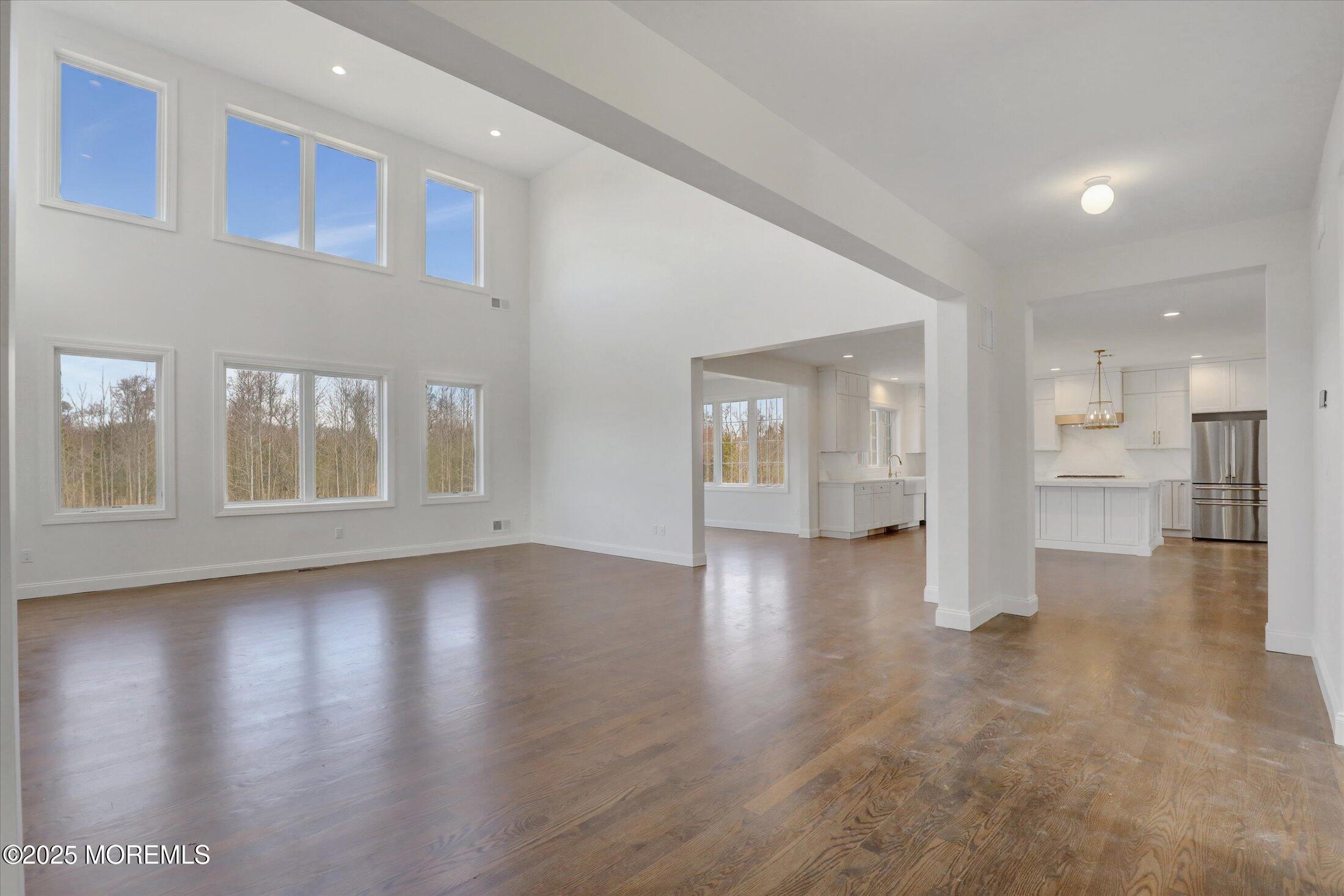 11 Cook Court Millstone NJ 08535