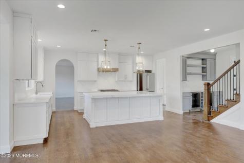 11 Cook Court Millstone NJ 08535