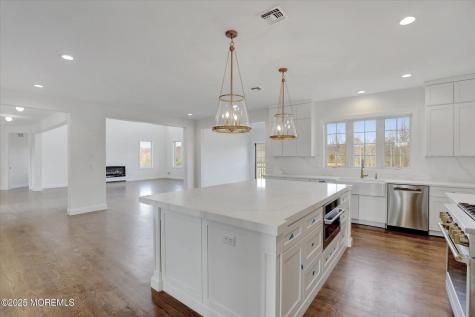 11 Cook Court Millstone NJ 08535