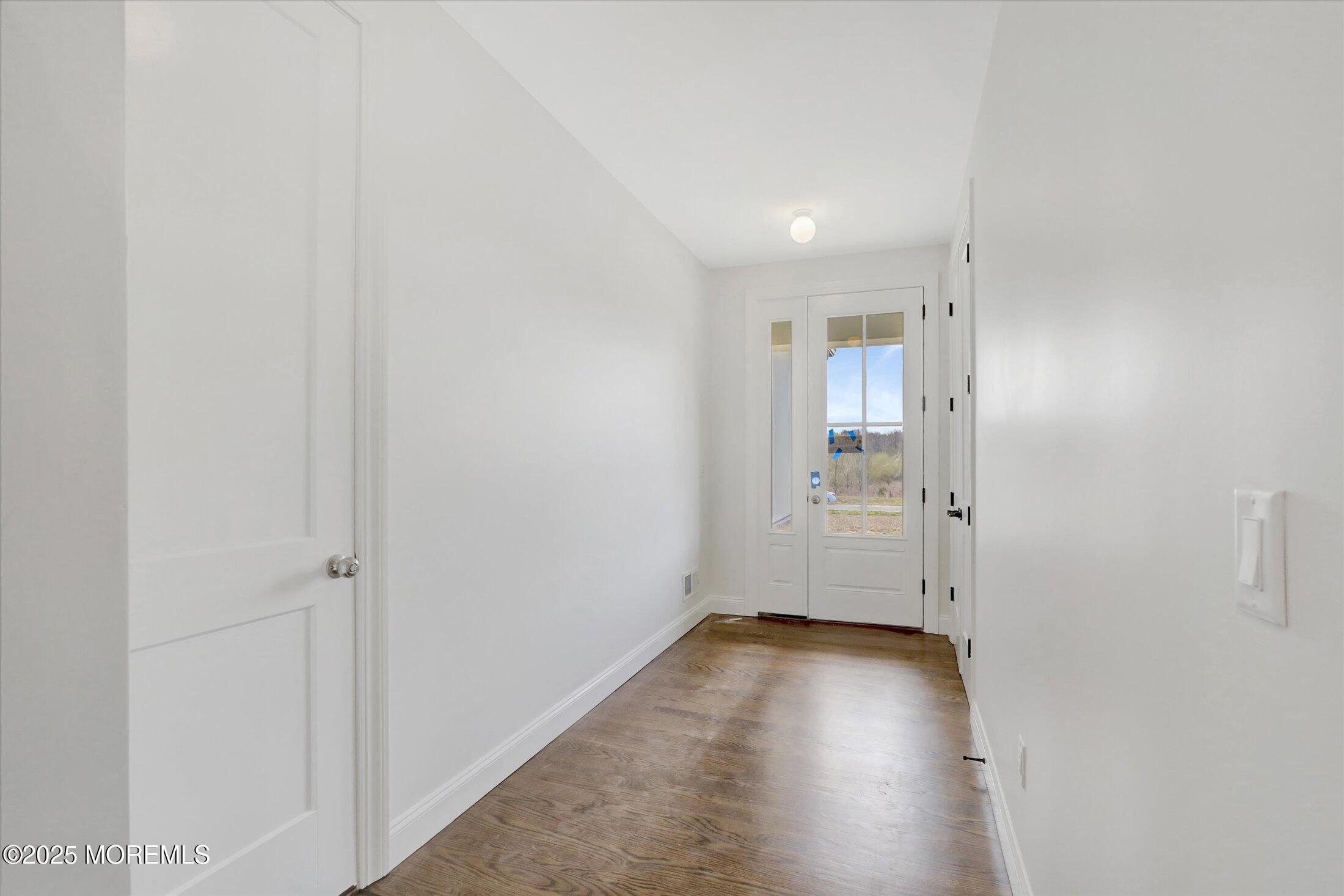 11 Cook Court Millstone NJ 08535