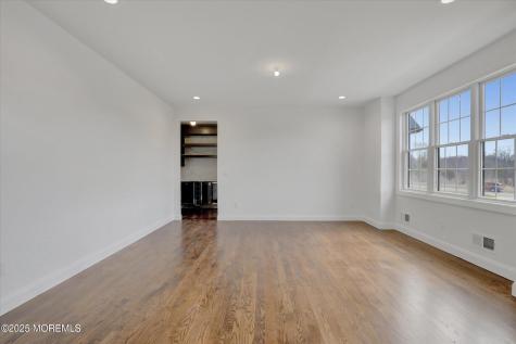 11 Cook Court Millstone NJ 08535