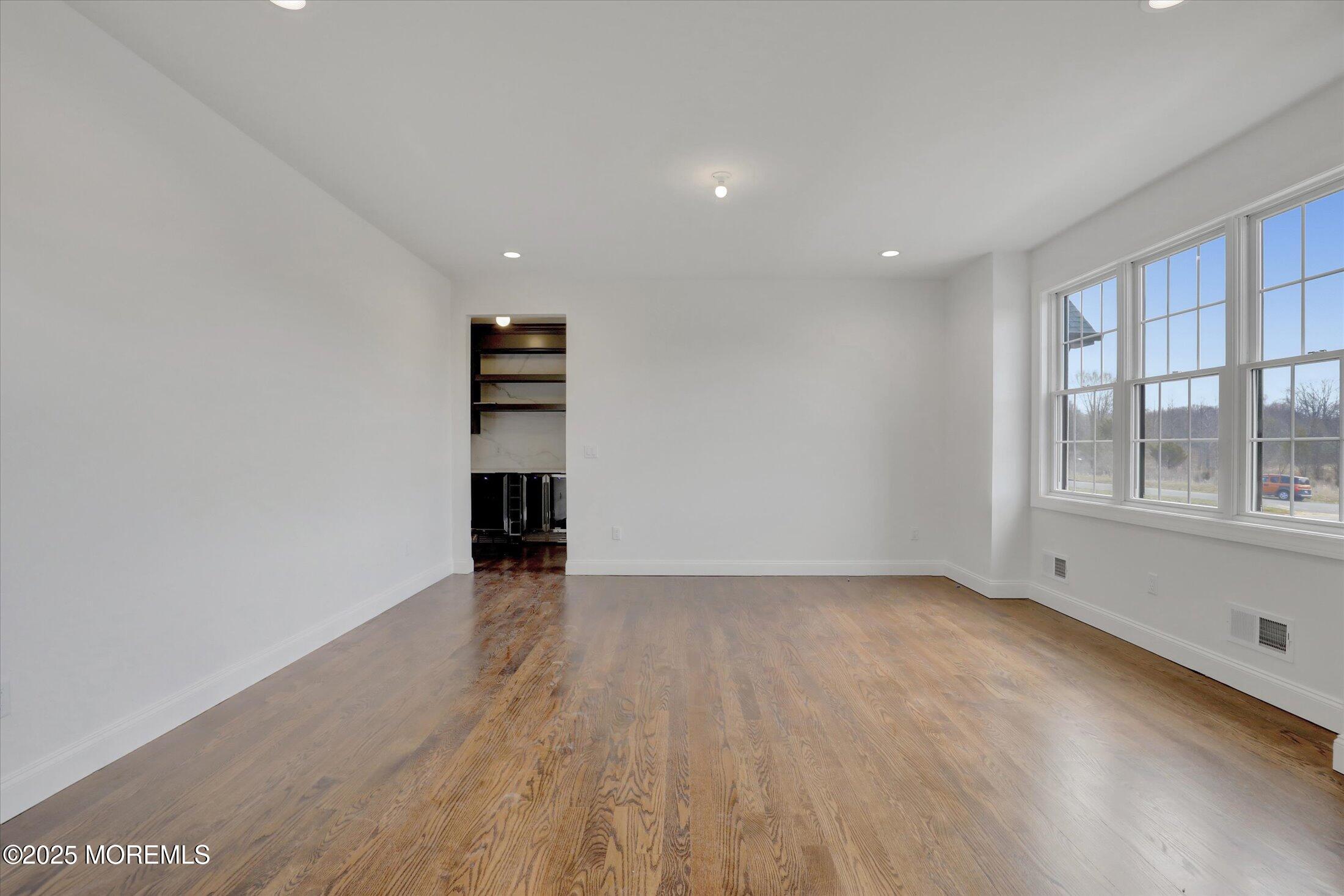 11 Cook Court Millstone NJ 08535