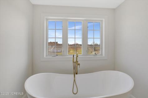 11 Cook Court Millstone NJ 08535