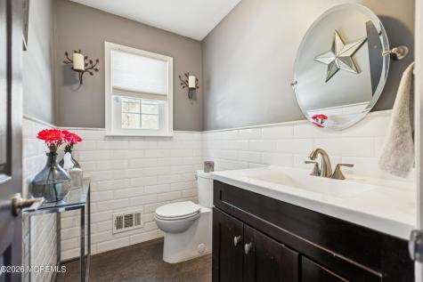 24 Netty Street Howell NJ 07731