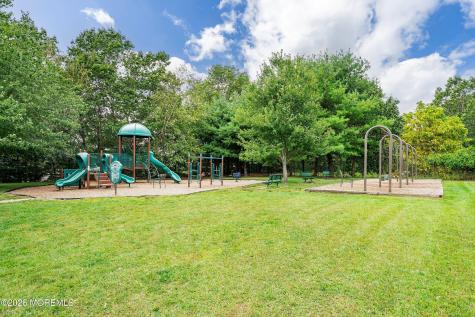 90 Aspen Court Lakewood NJ 08701