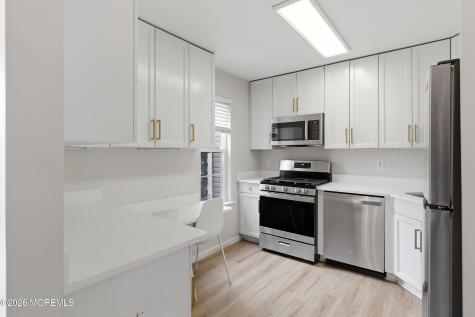 90 Aspen Court Lakewood NJ 08701