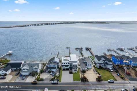 1262 Jennifer Lane Manahawkin NJ 08050