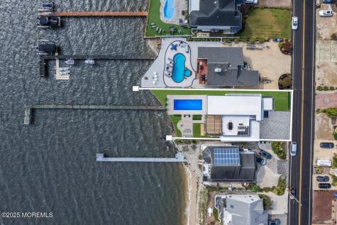 1262 Jennifer Lane Manahawkin NJ 08050