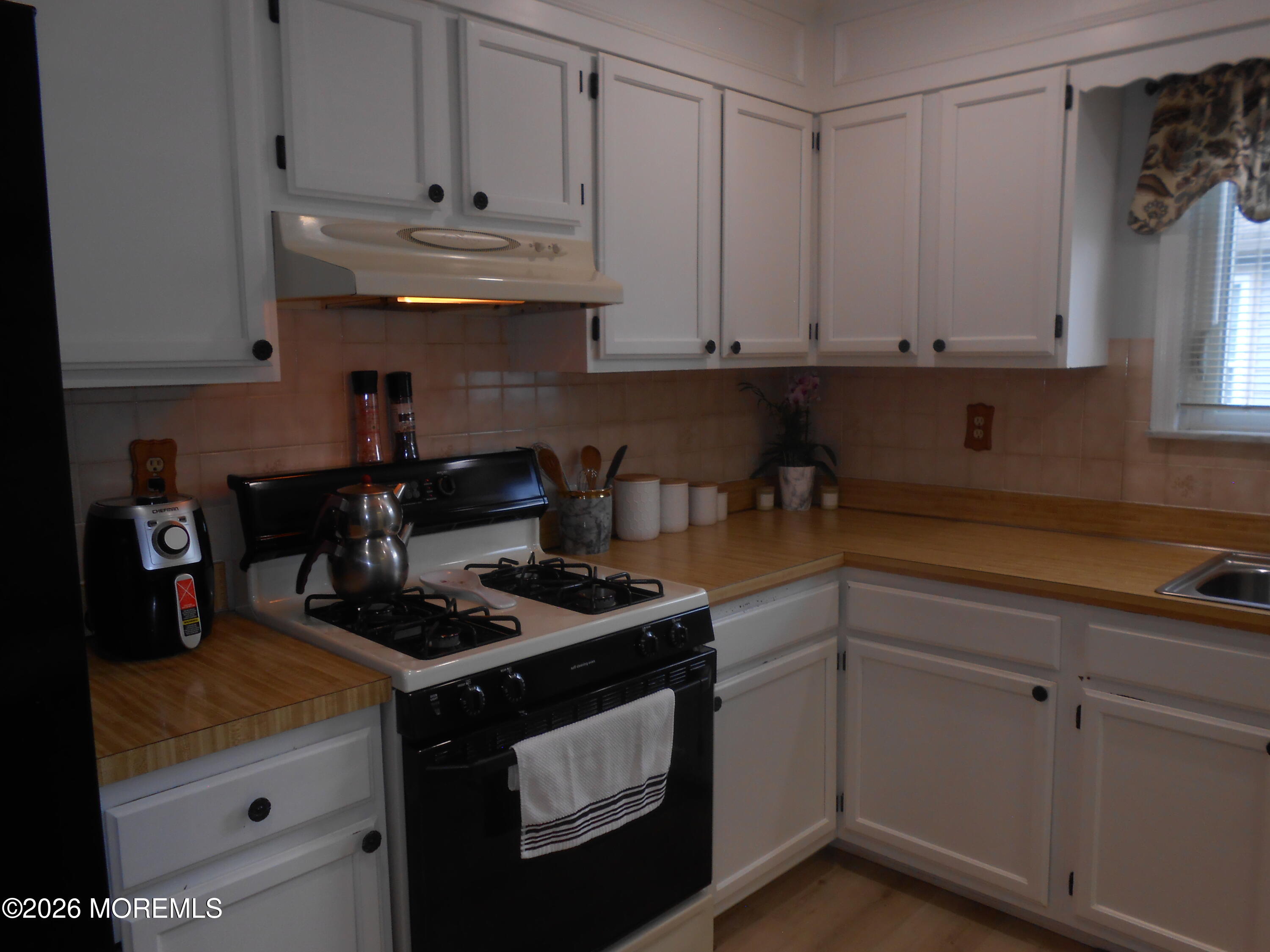 46 Woodstock Drive Toms River NJ 08753