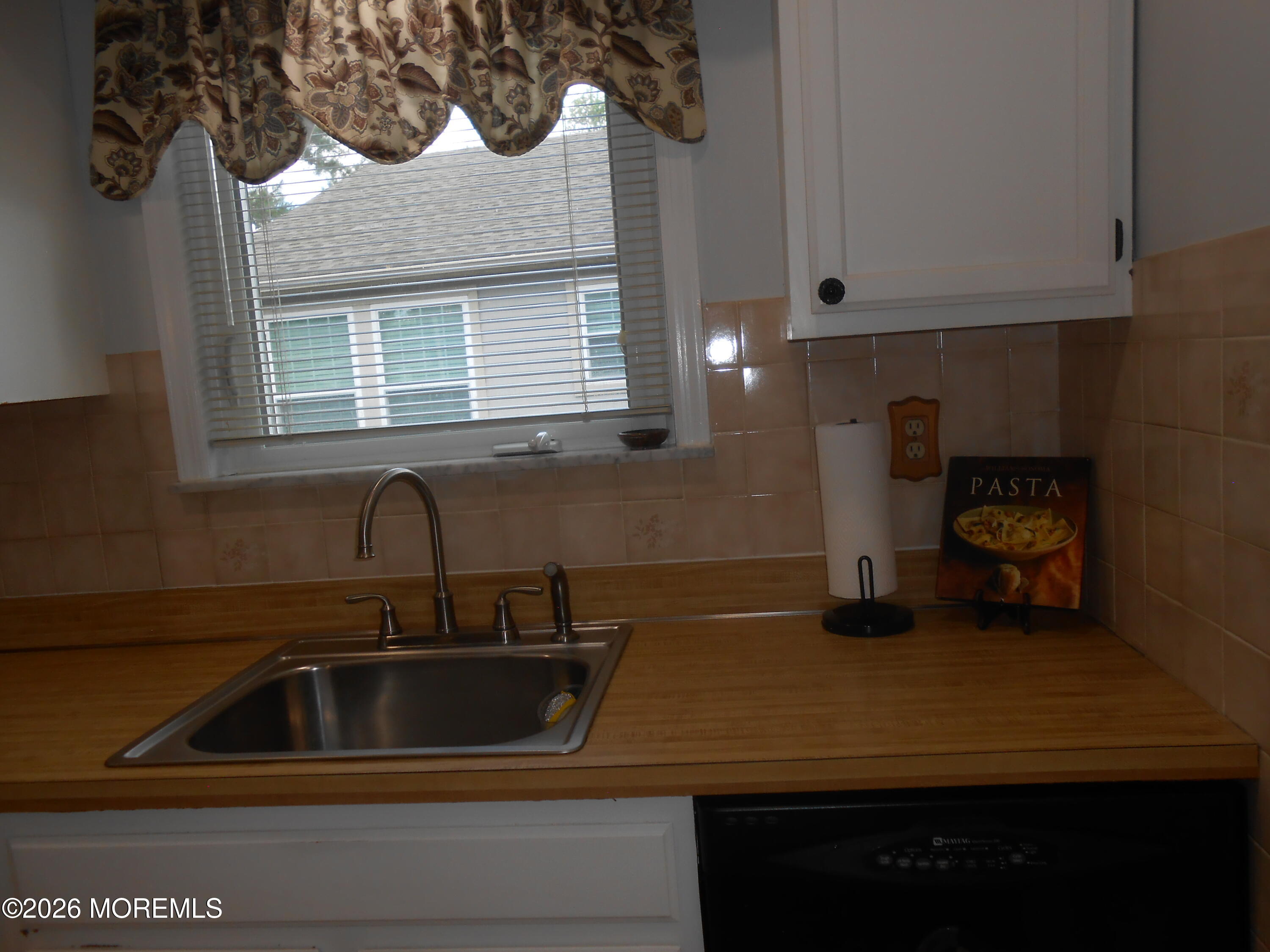 46 Woodstock Drive Toms River NJ 08753