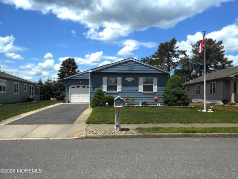 46 Woodstock Drive Toms River NJ 08757