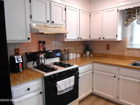 46 Woodstock Drive Toms River NJ 08757