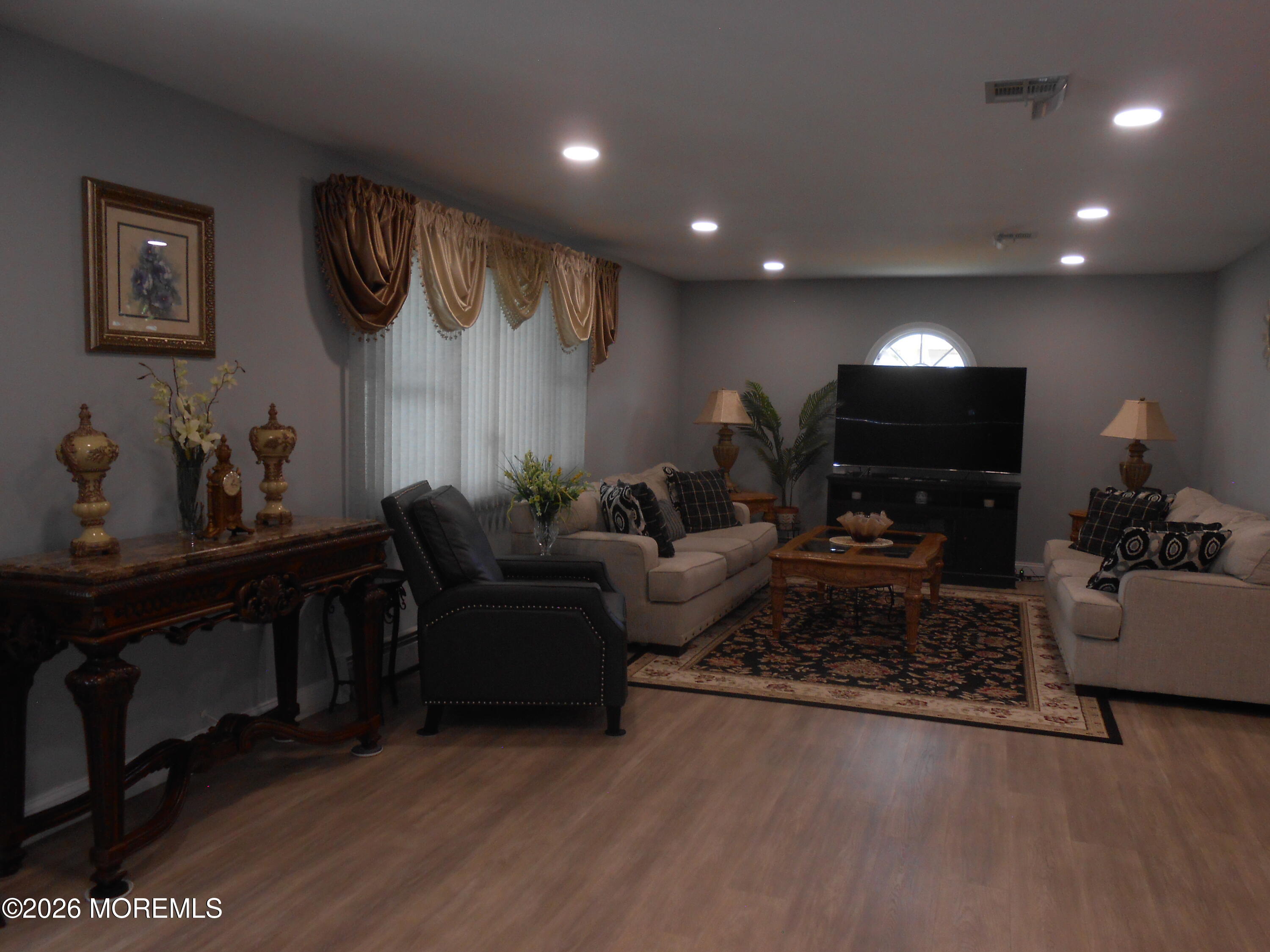 46 Woodstock Drive Toms River NJ 08753
