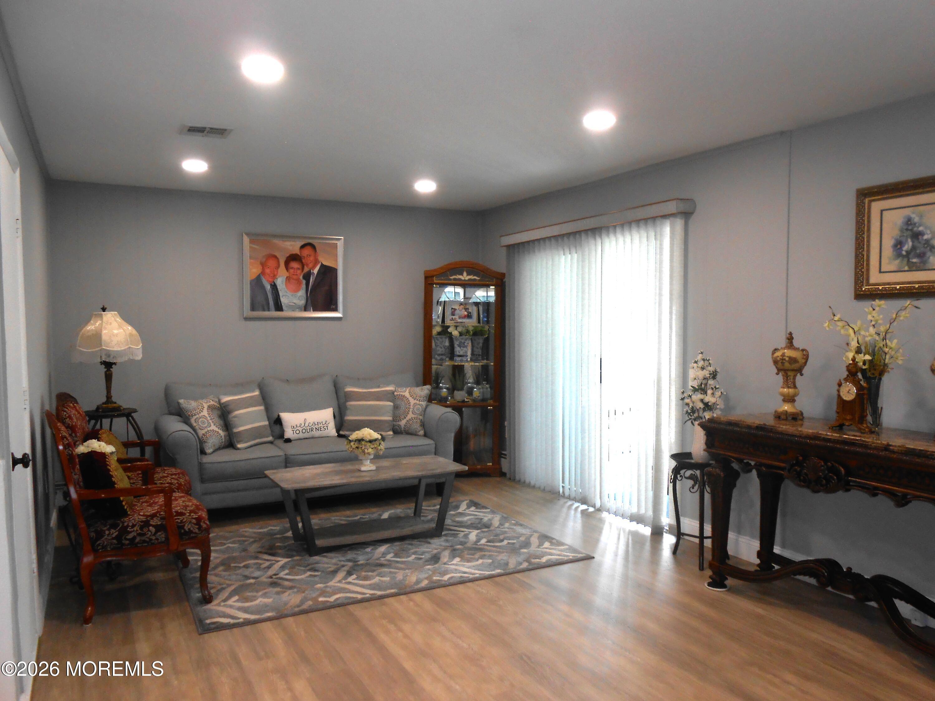 46 Woodstock Drive Toms River NJ 08753