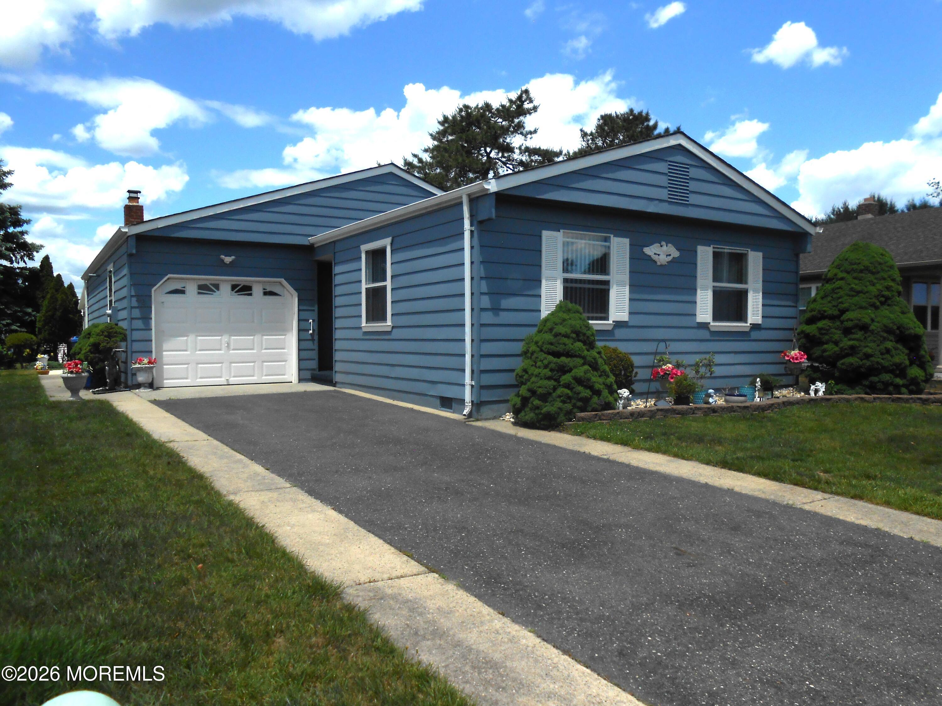 46 Woodstock Drive Toms River NJ 08753