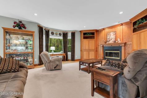 4 Quaker Hill Road Jackson NJ 08527