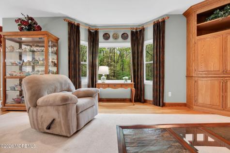 4 Quaker Hill Road Jackson NJ 08527