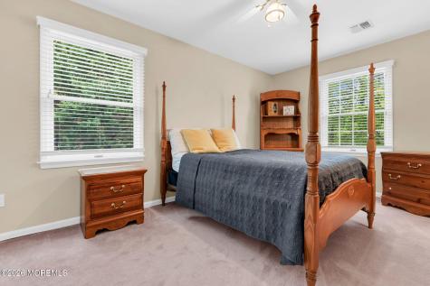 4 Quaker Hill Road Jackson NJ 08527