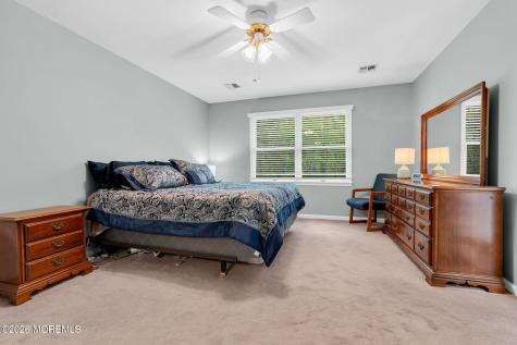 4 Quaker Hill Road Jackson NJ 08527
