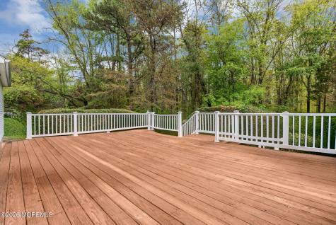 4 Quaker Hill Road Jackson NJ 08527