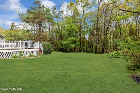 4 Quaker Hill Road Jackson NJ 08527
