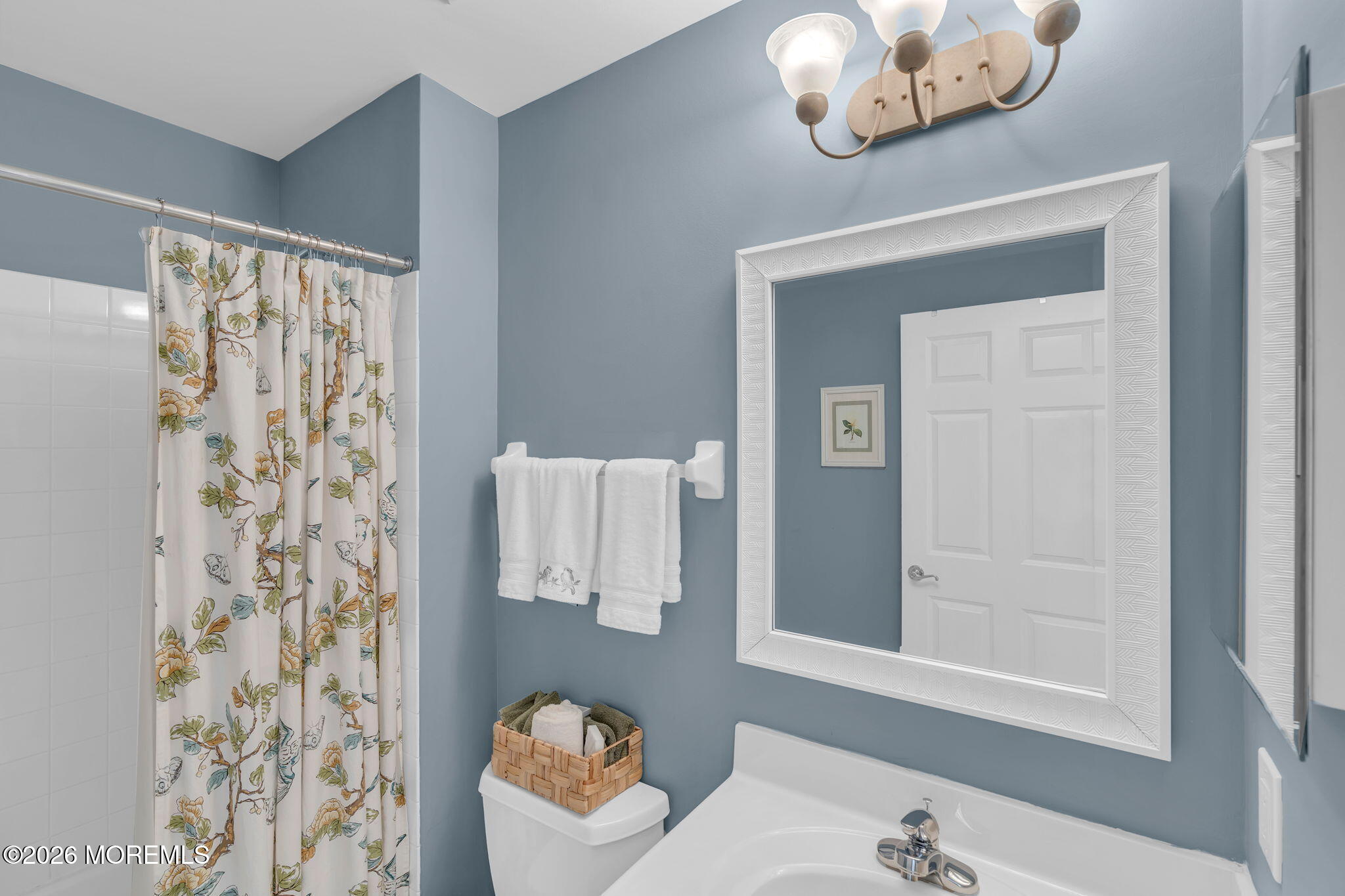 44 Winged Foot Road Jackson NJ 08527