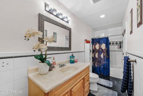 34 Brookside Avenue Old Bridge NJ 08857