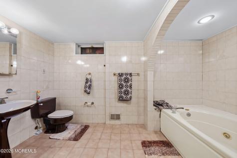 34 Brookside Avenue Old Bridge NJ 08857