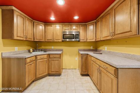 34 Brookside Avenue Old Bridge NJ 08857