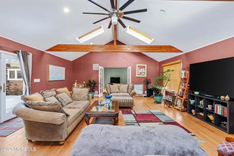 34 Brookside Avenue Old Bridge NJ 08857