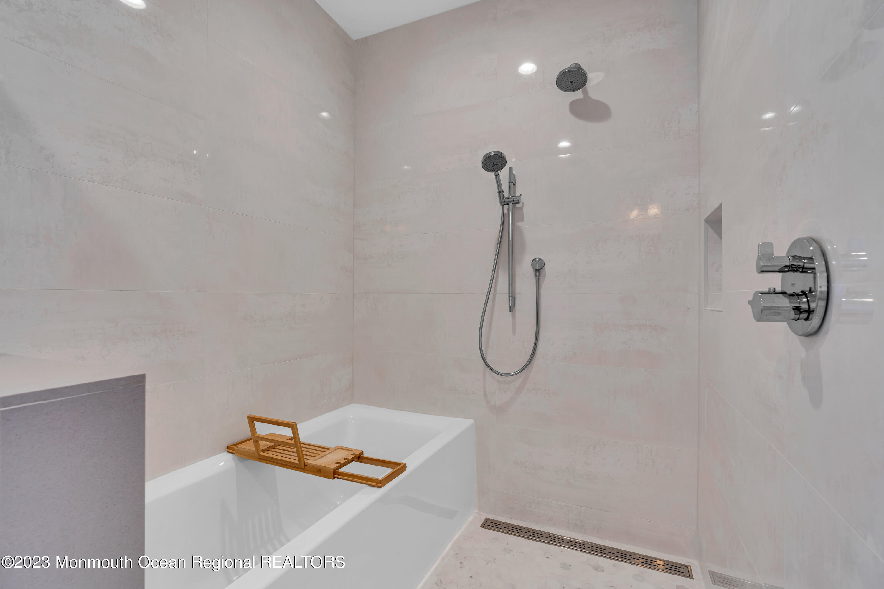 49 N Cherokee Lane Brick NJ 08724