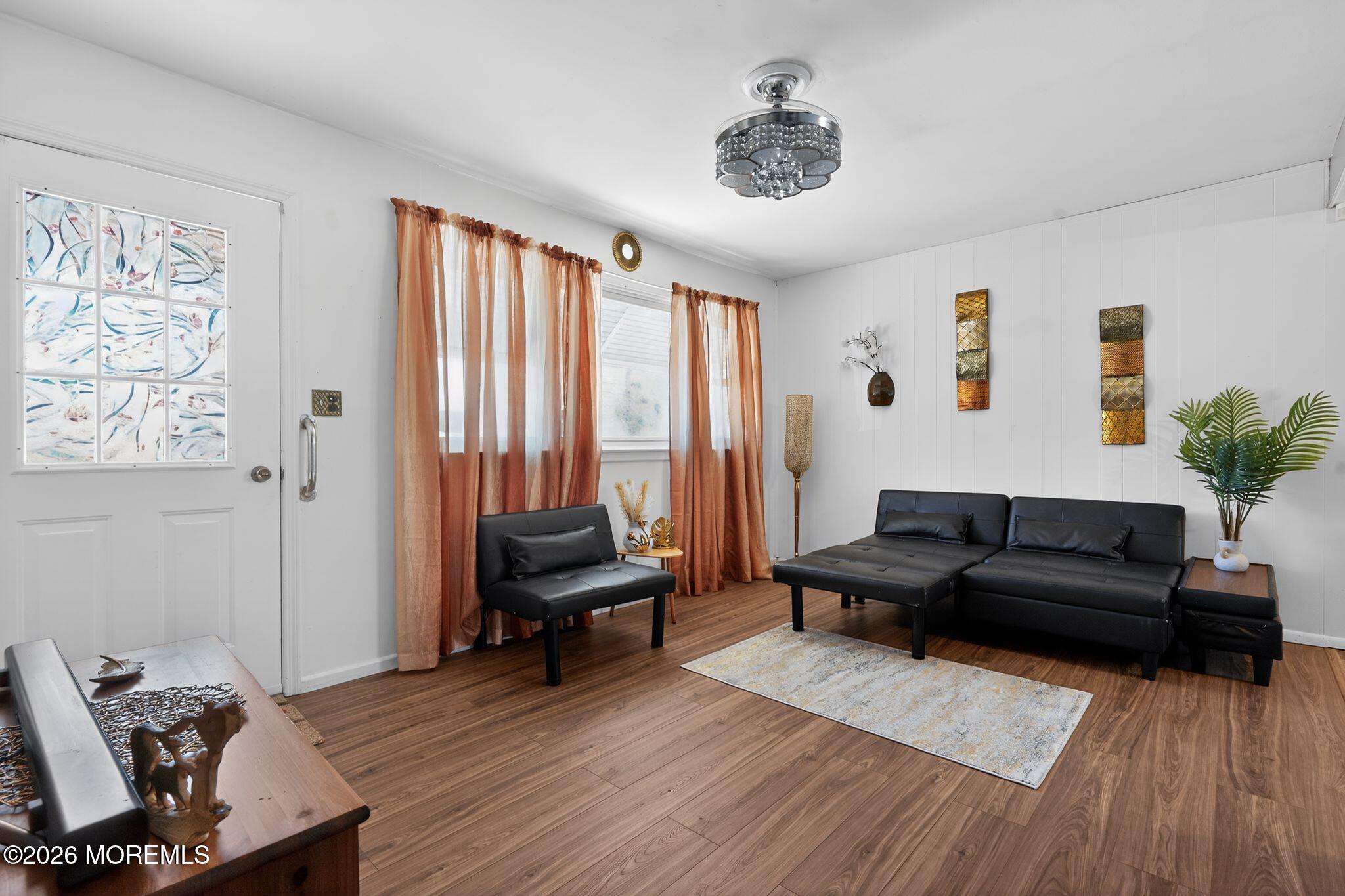 19 Ashwood Drive Brick NJ 08723