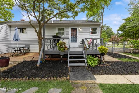 19 Ashwood Drive Brick NJ 08723