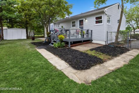 19 Ashwood Drive Brick NJ 08723