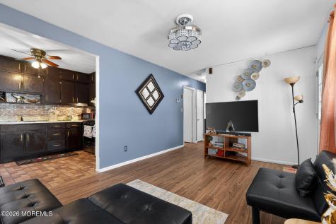 19 Ashwood Drive Brick NJ 08723